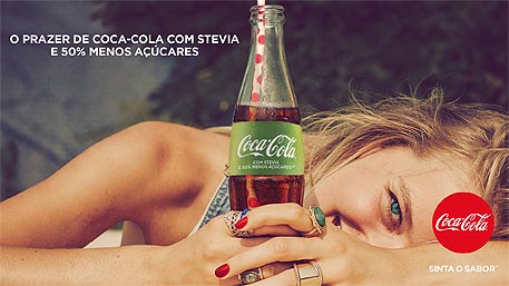 Coca-Cola versão com stevia e 50% menos açúcares