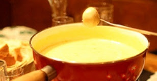 Fondue de queijo: receita fácil, gostosa e 'barata'