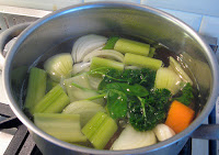 Caldo de legumes caseiro